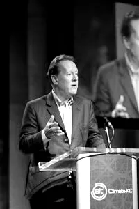Dickie Whitaker, Advisor